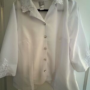 Chic White Button-Down Shirt with Embroidered Details